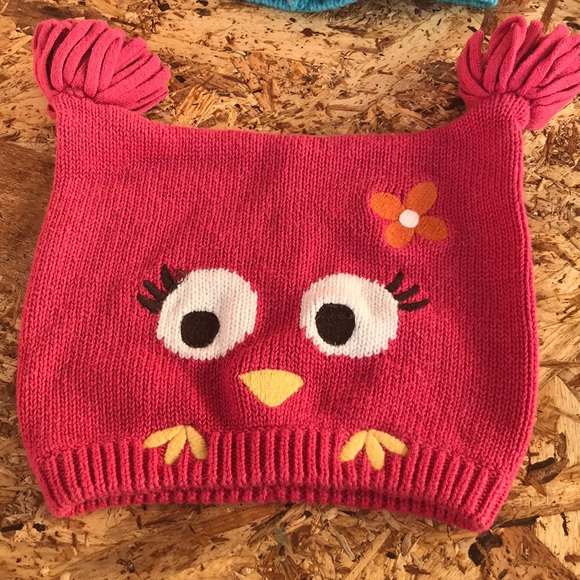 hat bundle :) - Picture 3 of 6